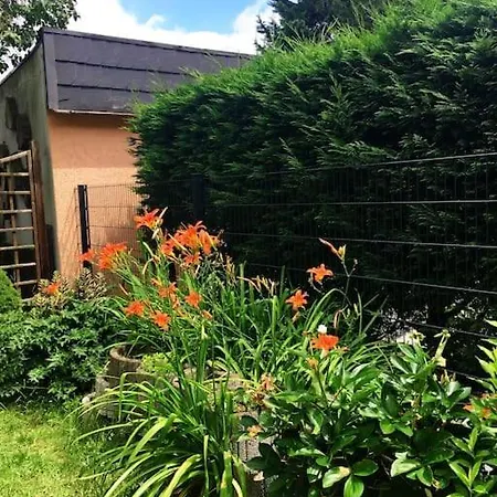 Lejlighed Messe With 2 Bedrooms, Kitchen And Garden Düsseldorf